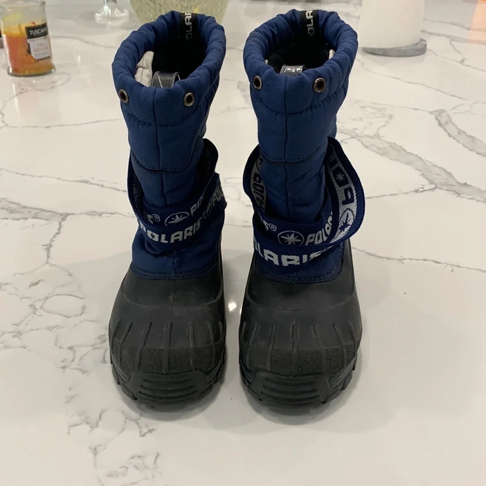 Polaris Blue Rain Snow Duck Like Kids Boot. Size 3